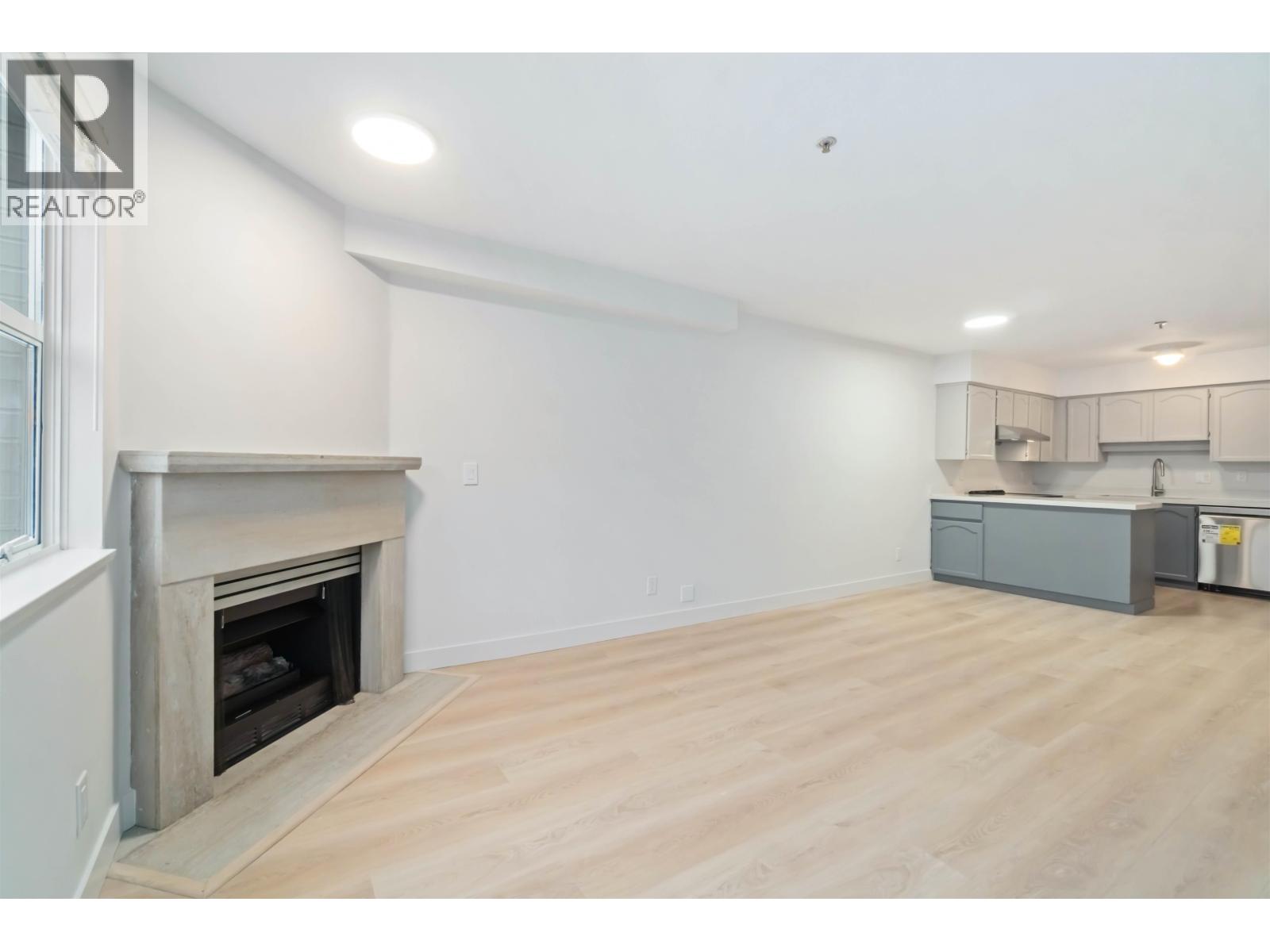 307 2928 Commercial Drive, Vancouver, British Columbia  V5N 4C9 - Photo 4 - R3090920