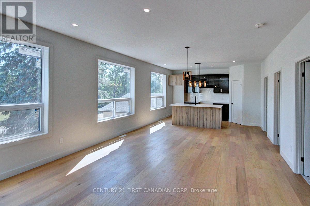 173 William Street, North Middlesex, Ontario  N0M 1A0 - Photo 9 - X12799246