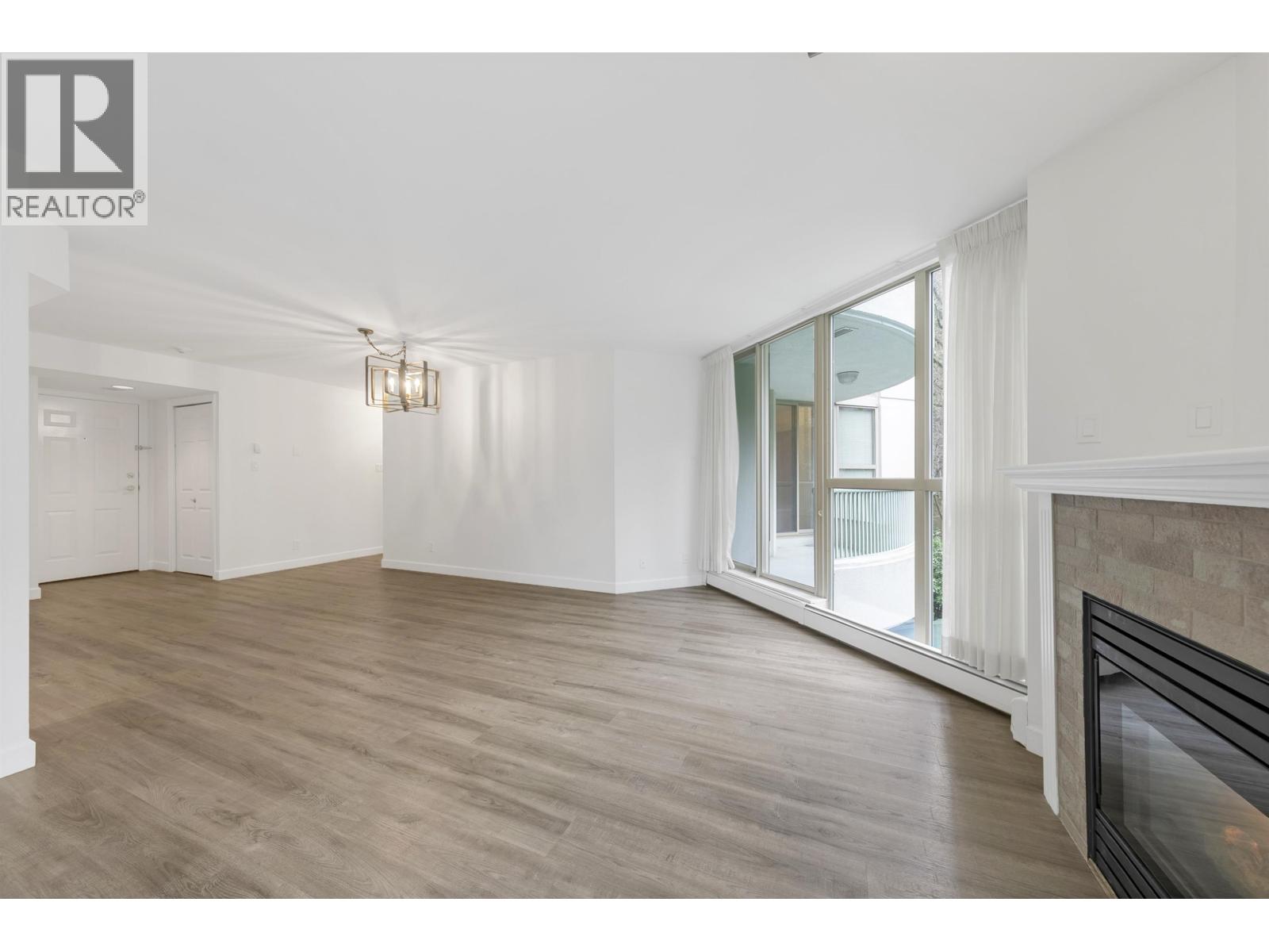 205 6188 Patterson Avenue, Burnaby, British Columbia  V5H 2N1 - Photo 8 - R3091076