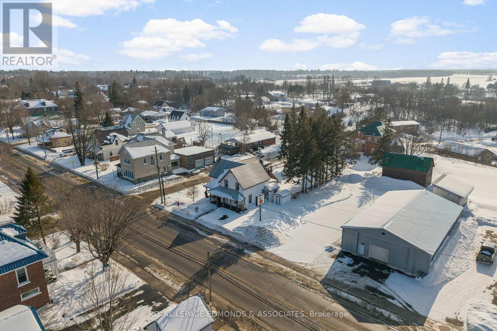 1799 Beachburg Road, Whitewater Region, Ontario  K0J 1C0 - Photo 7 - X12799266