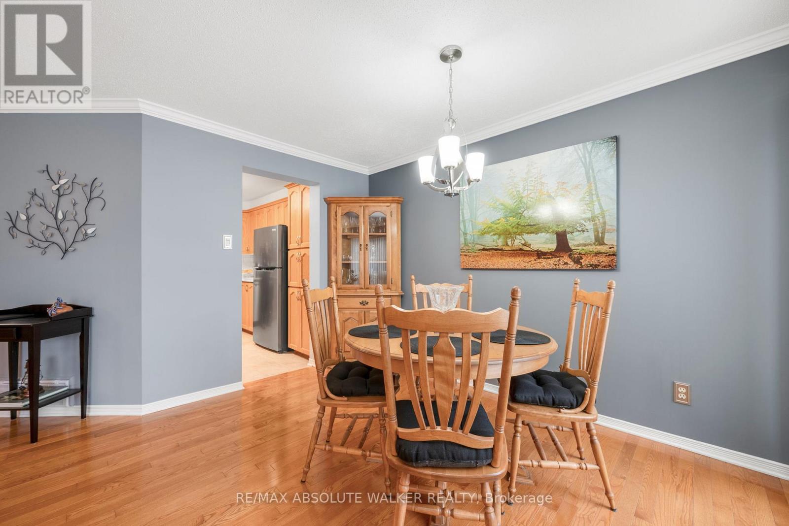 6169 Oak Meadows Drive, Ottawa, Ontario  K1C 7G8 - Photo 16 - X12799236