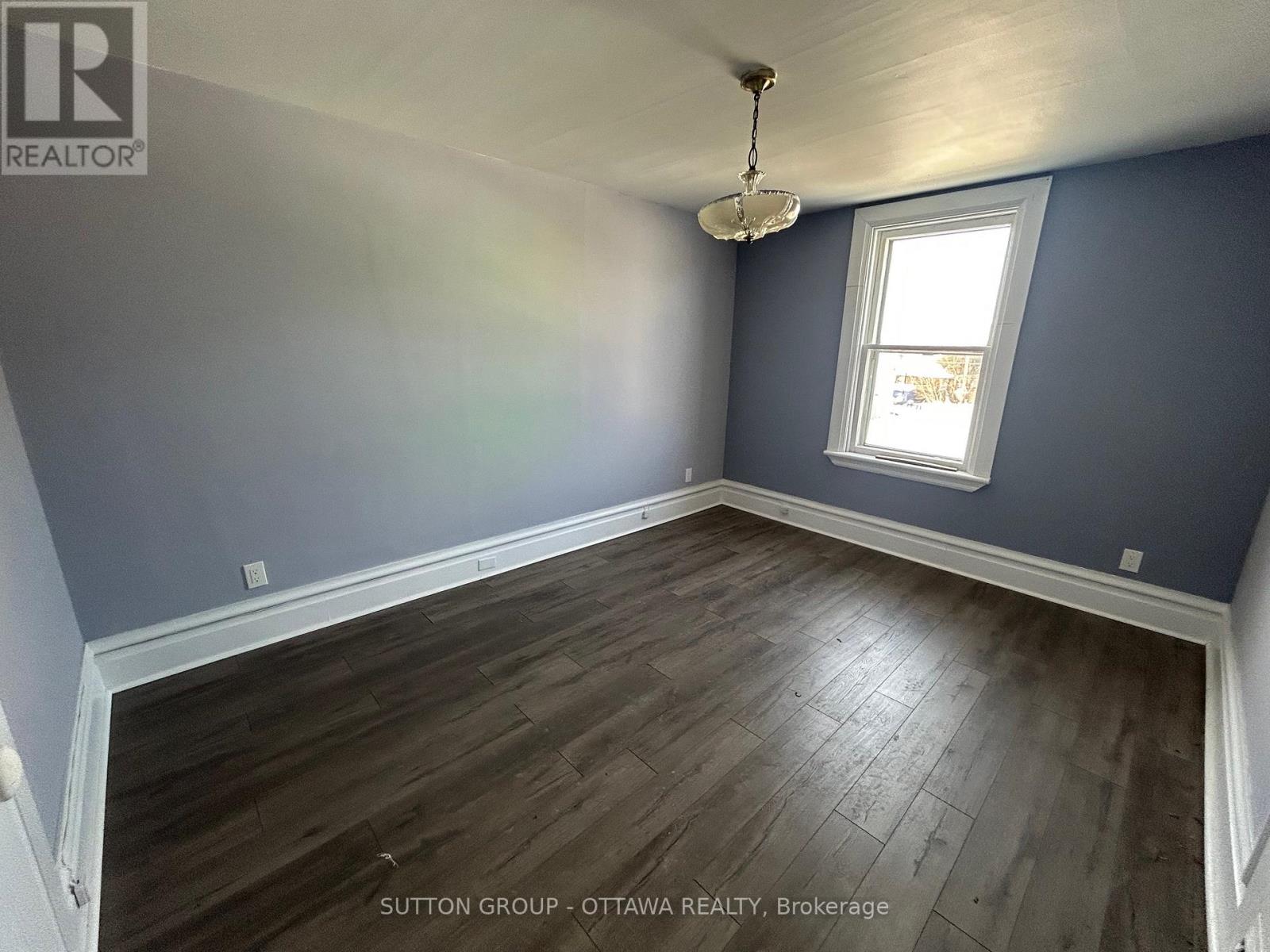 58 Armstrong Street, Ottawa, Ontario  K1Y 2V7 - Photo 10 - X12799252