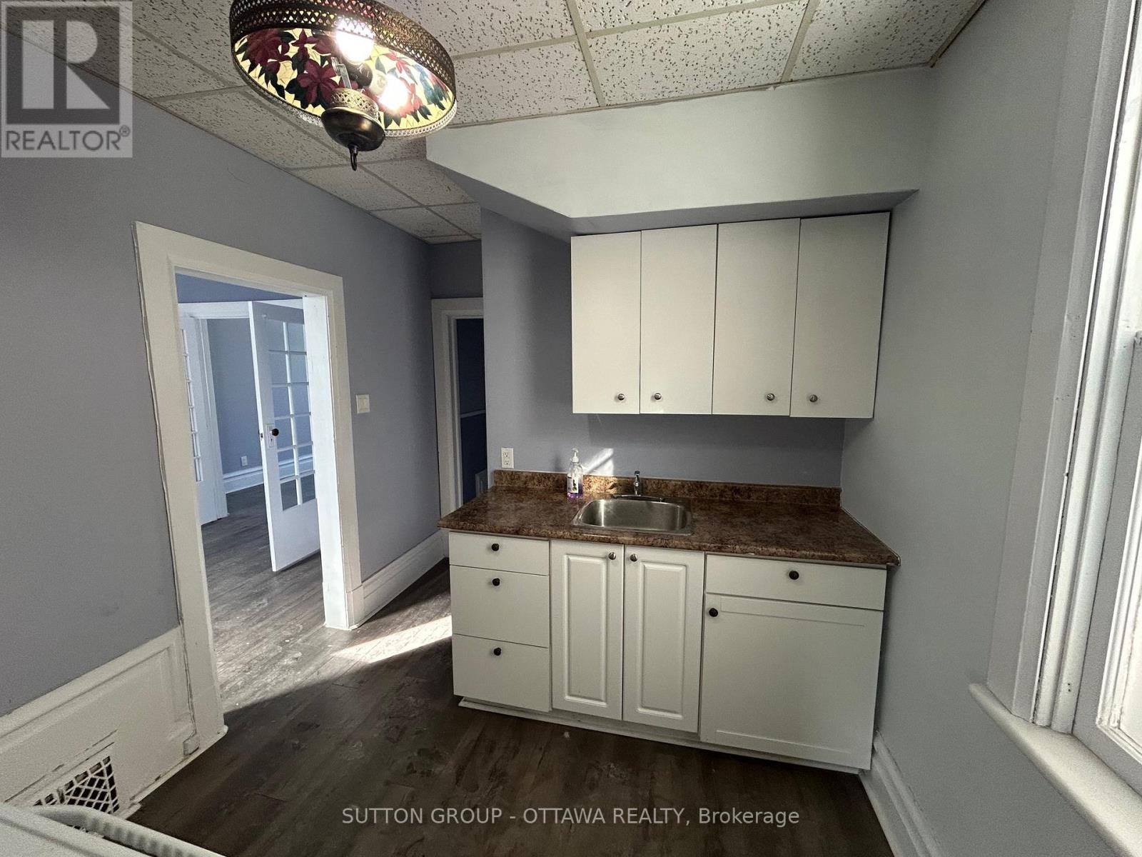 58 Armstrong Street, Ottawa, Ontario  K1Y 2V7 - Photo 7 - X12799252