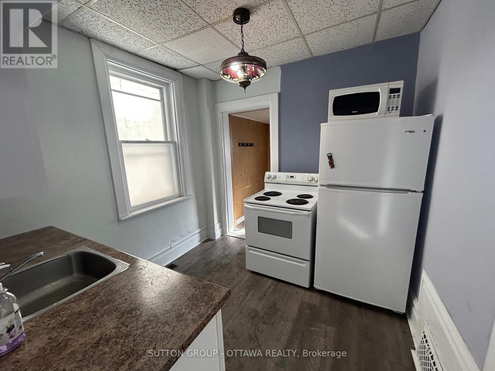 58 Armstrong Street, Ottawa, Ontario  K1Y 2V7 - Photo 8 - X12799252