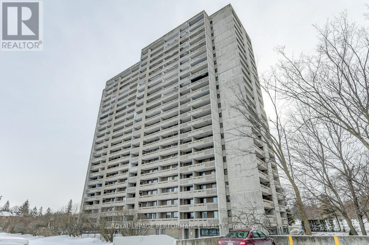 404 - 415 Greenview Avenue, Ottawa, Ontario K2B 8G5 - Photo 4 - X12799320
