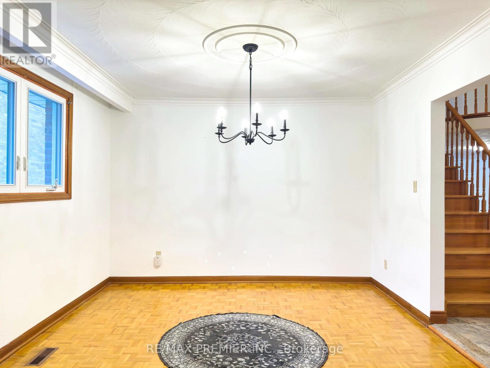 56 Fairchild Avenue, Toronto, Ontario  M2M 1T7 - Photo 7 - C12798332