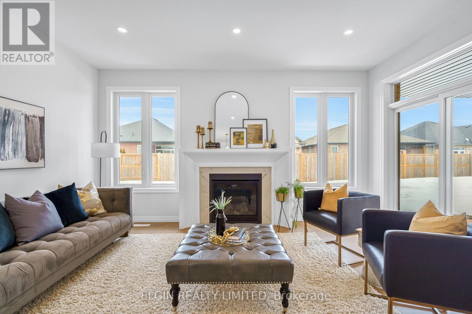 Photo 10 of 42 for 42203 Mcbain Line