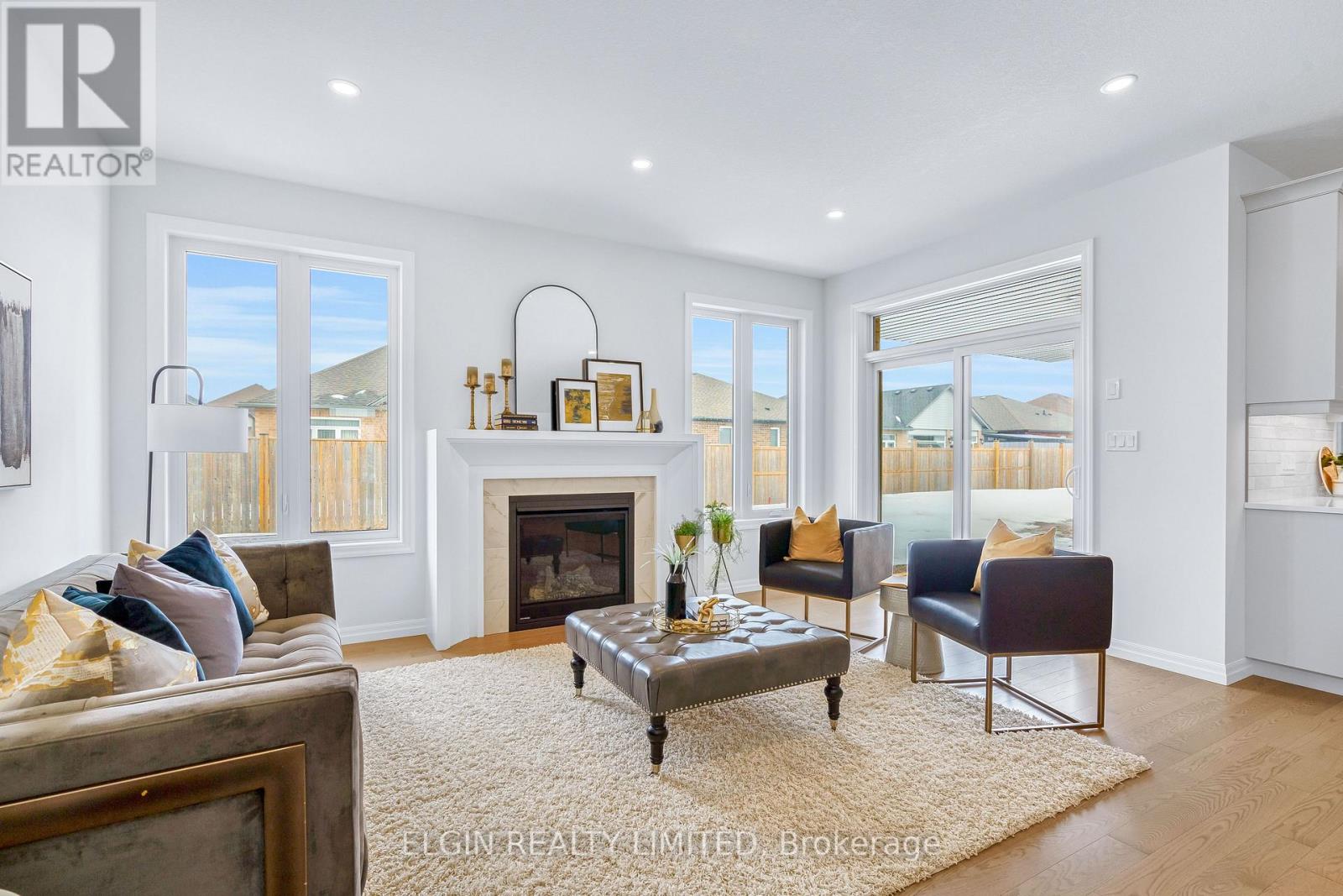 Photo 11 of 42 for 42203 Mcbain Line