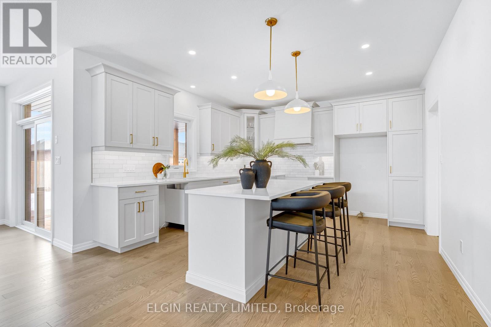 42203 Mcbain Line, Central Elgin, Ontario  N5P 0E4 - Photo 14 - X12576048