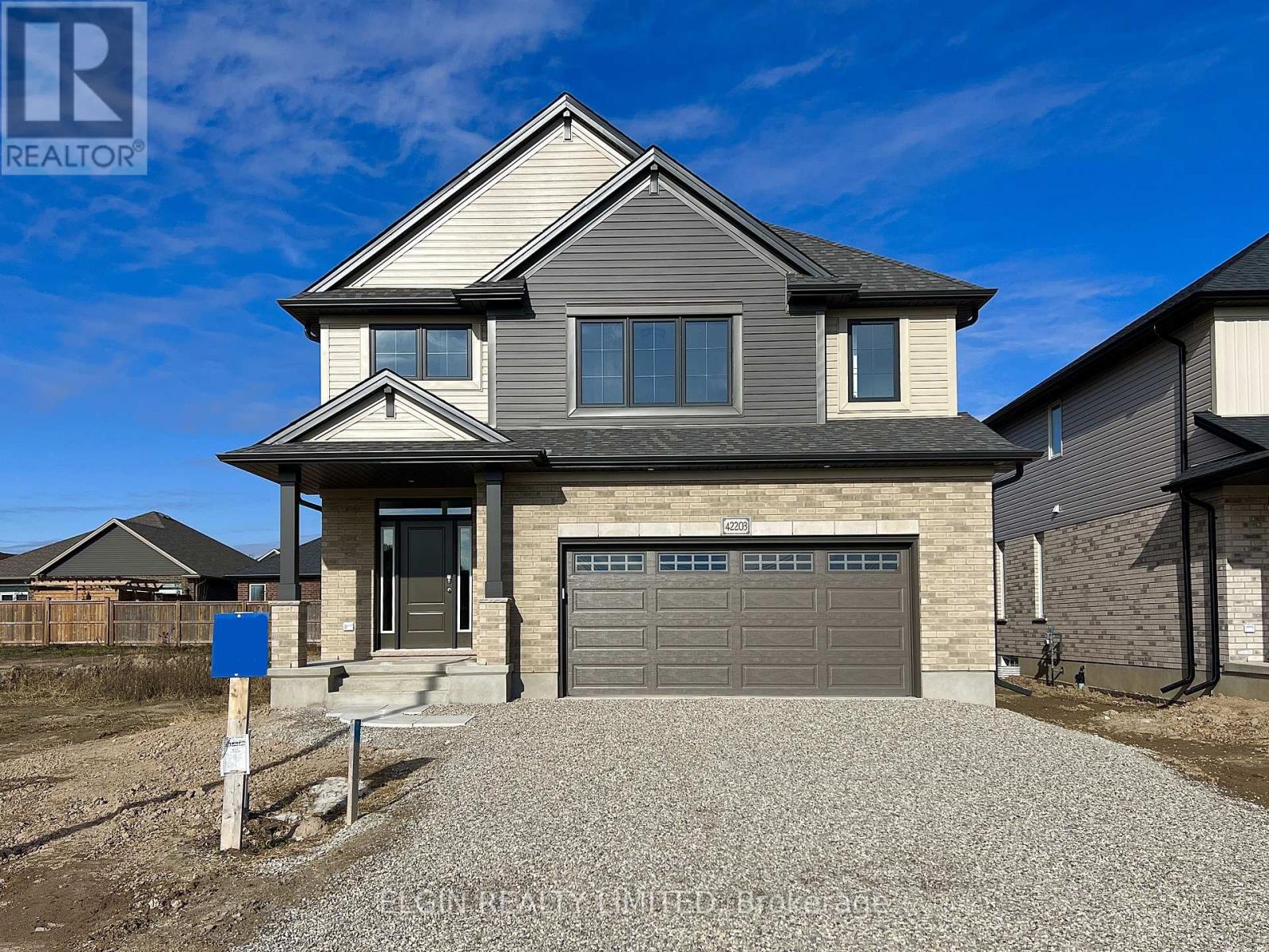 42203 Mcbain Line, Central Elgin, Ontario  N5P 0E4 - Photo 2 - X12576048