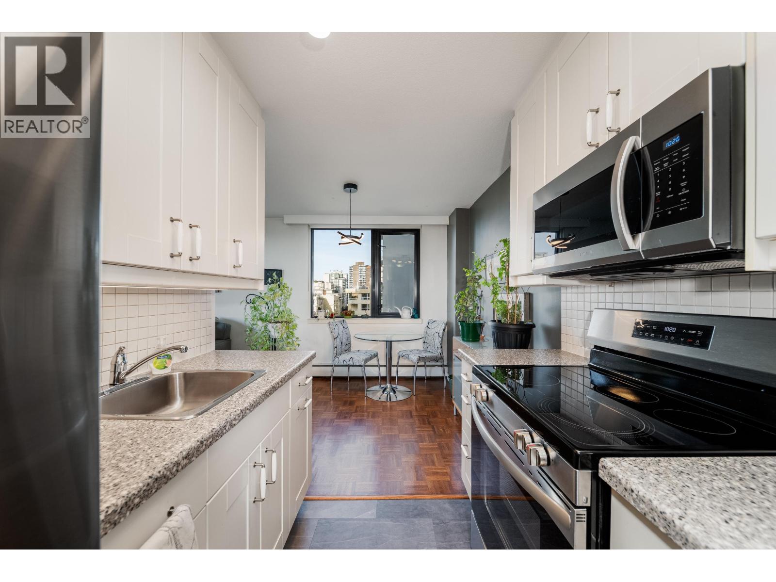 308 1330 Harwood Street, Vancouver, British Columbia  V6E 1S8 - Photo 5 - R3091179