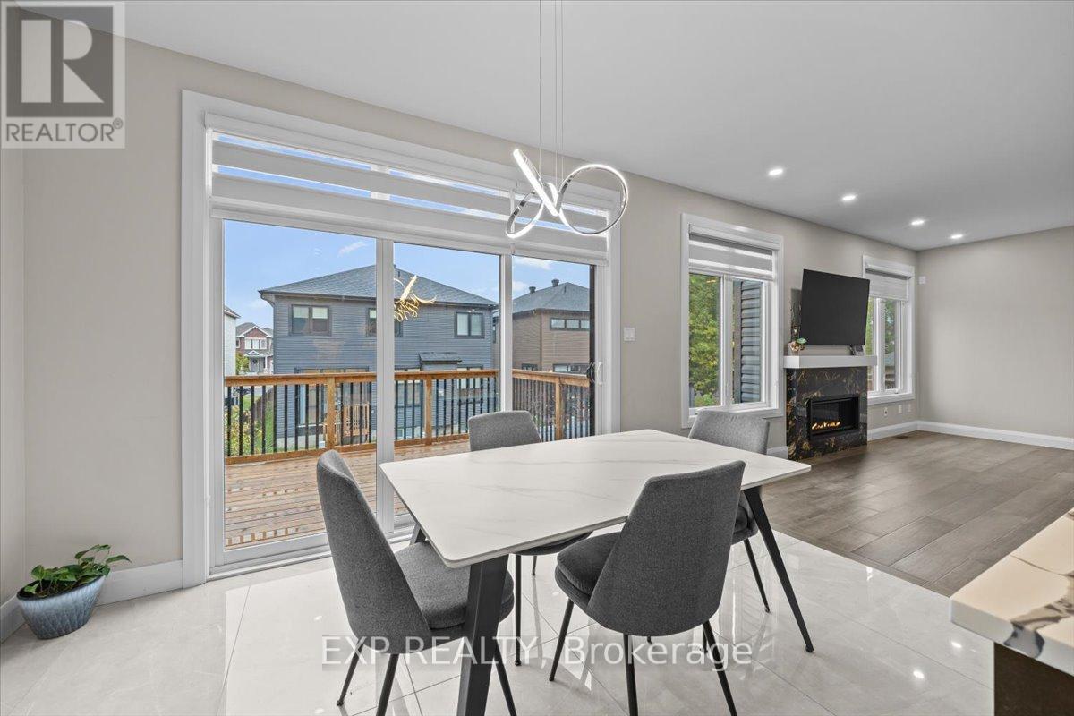 348 Abbeydale Circle, Ottawa, Ontario  K2K 0E9 - Photo 9 - X12662442