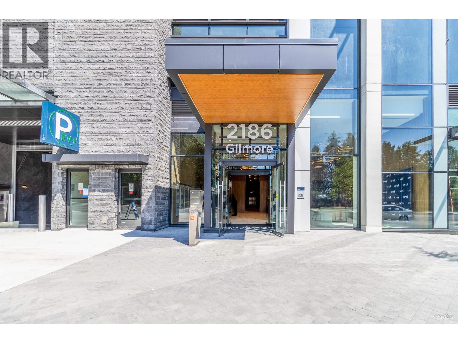 2706 2186 Gilmore Avenue, Burnaby, British Columbia  V5C 6A7 - Photo 1 - R3091191