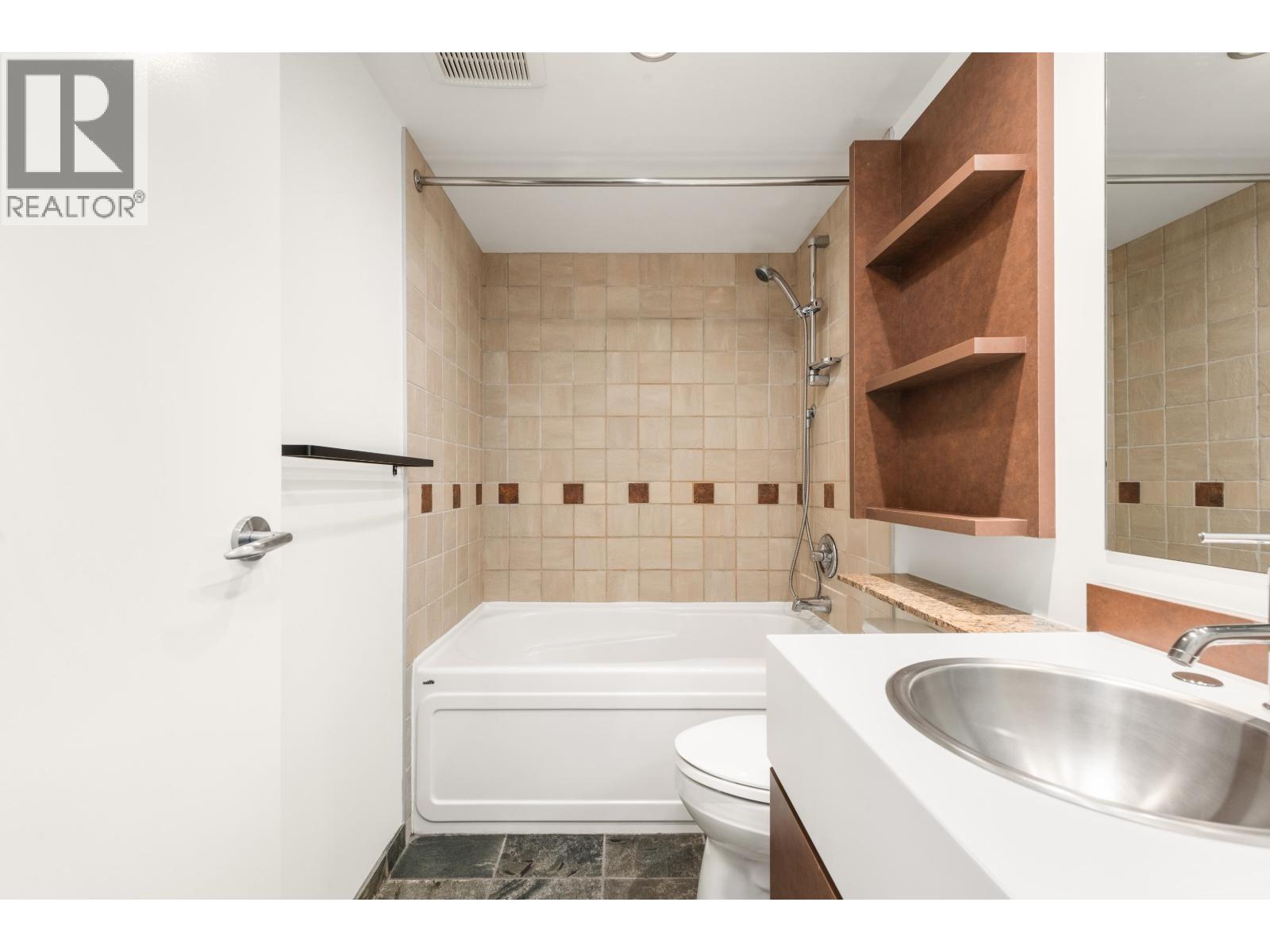 808 1495 Richards Street, Vancouver, British Columbia  V6Z 3E3 - Photo 17 - R3091192