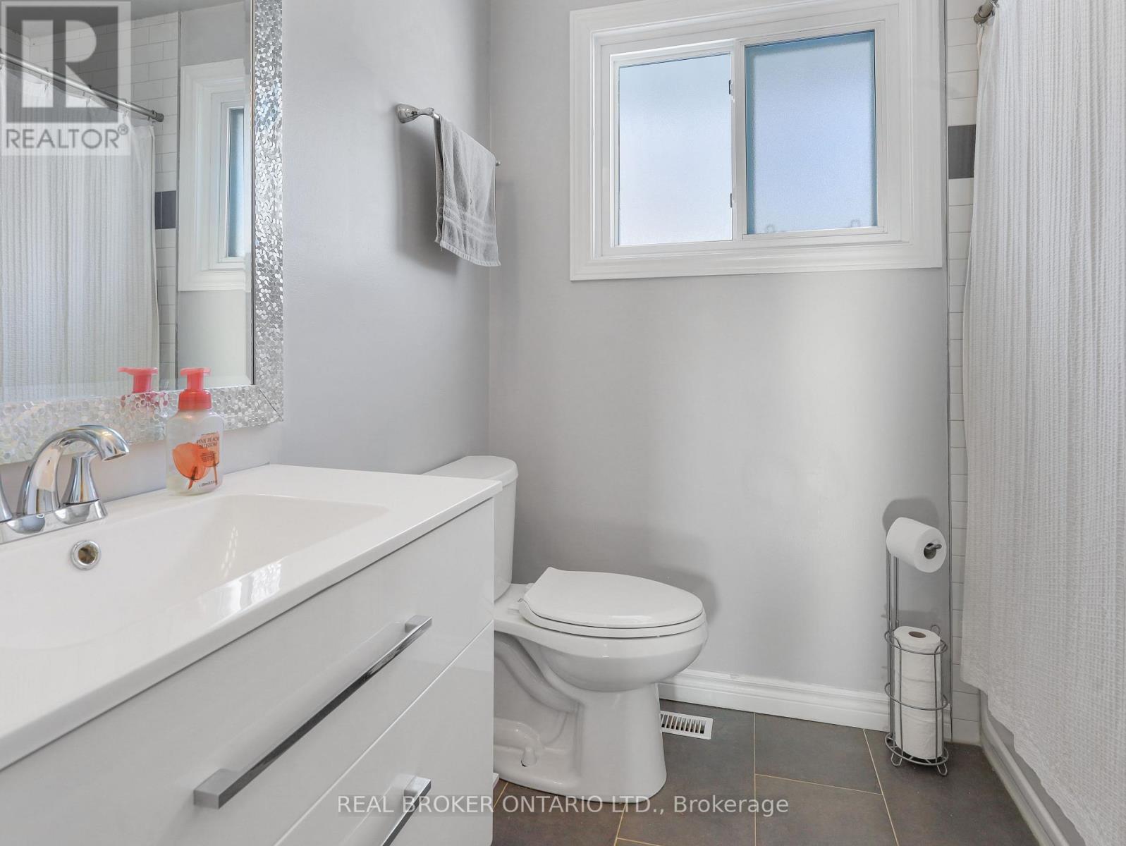 8 Winter Court, Cambridge, Ontario  N1R 6C6 - Photo 13 - X12794406