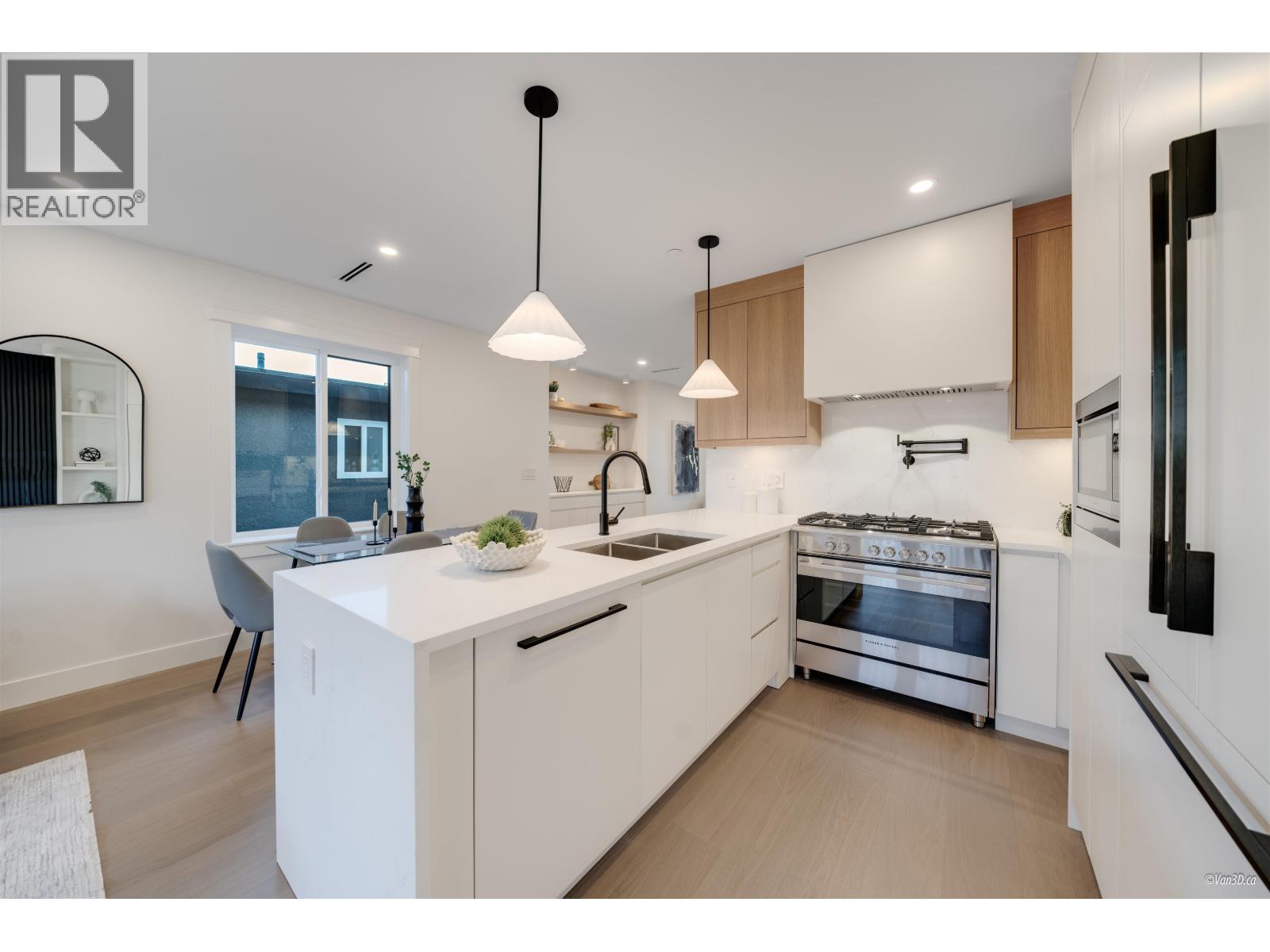 1167 E 63rd Avenue, Vancouver, British Columbia  V5X 2L3 - Photo 9 - R3091200