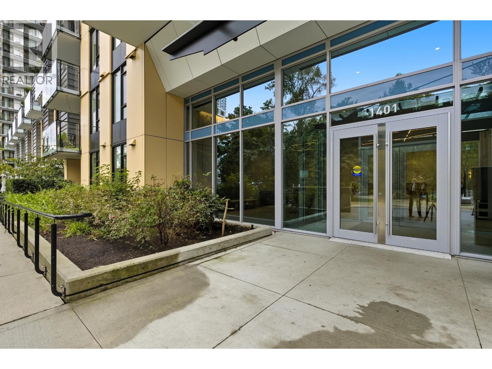 602 1401 Hunter Street, North Vancouver, British Columbia  V7J 0E2 - Photo 16 - R3091216