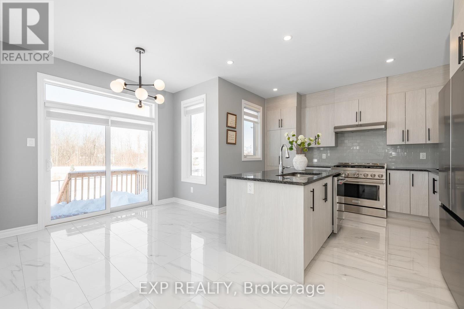 676 Fisher Street, North Grenville, Ontario  K0G 1J0 - Photo 7 - X12787848