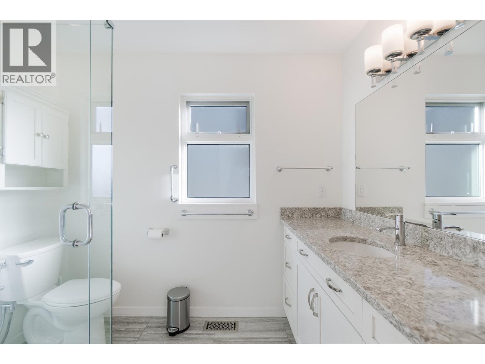 284 Montroyal Boulevard, North Vancouver, British Columbia  V7N 4E5 - Photo 27 - R3091175