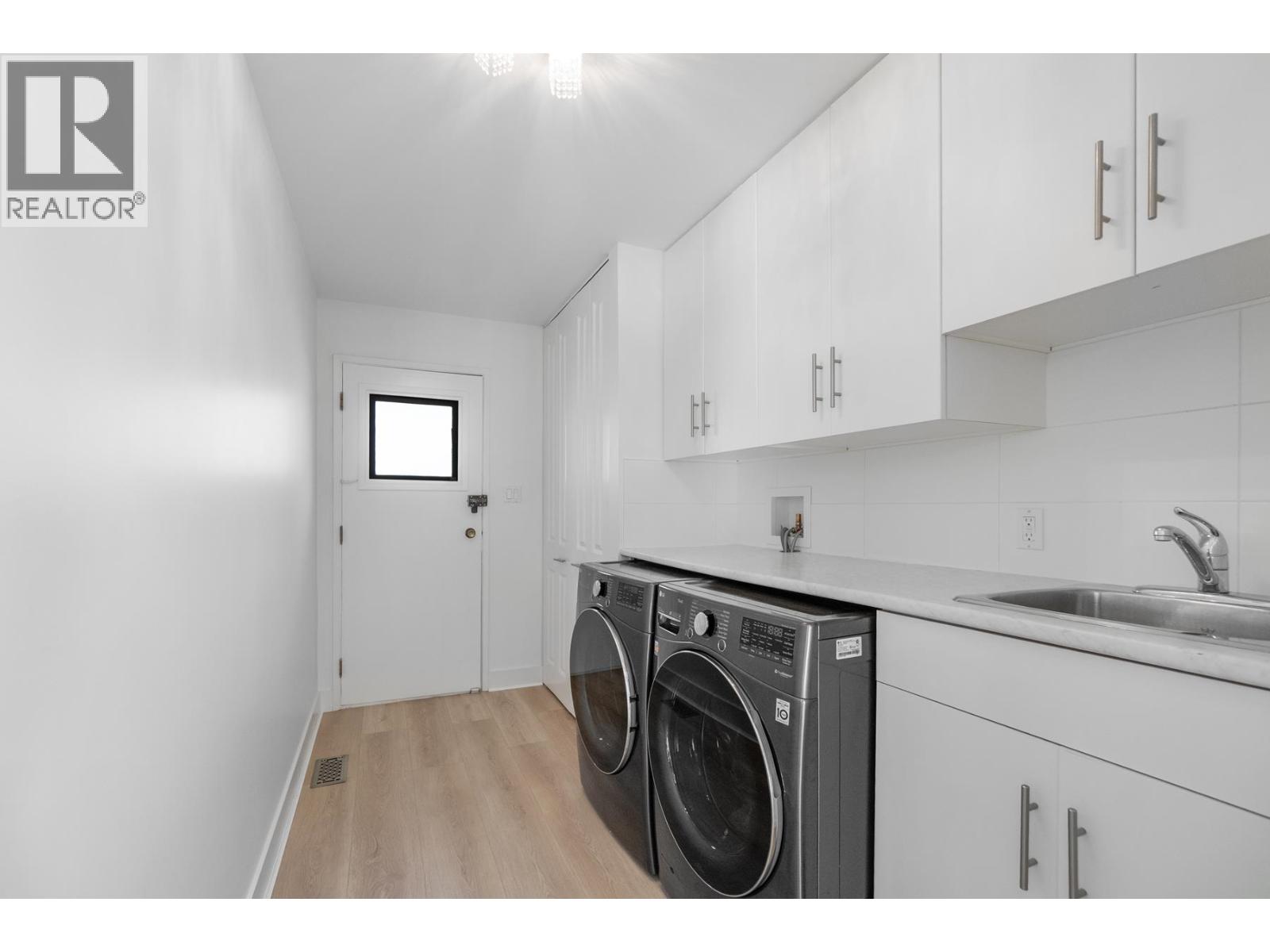 284 Montroyal Boulevard, North Vancouver, British Columbia  V7N 4E5 - Photo 30 - R3091175