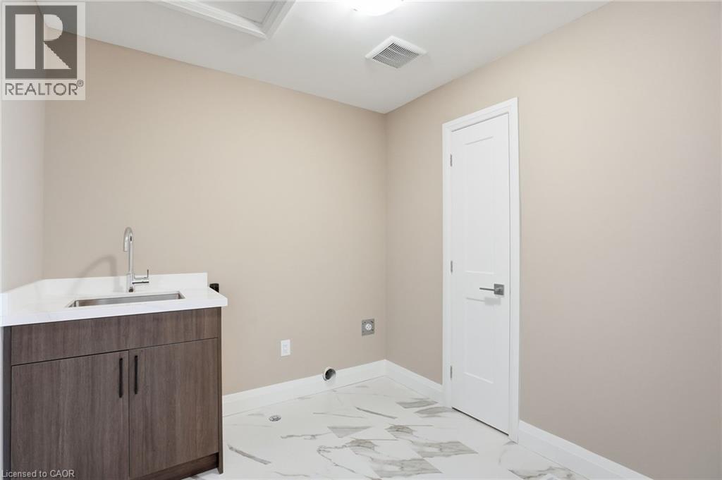 Lot 7 Klein Circle, Ancaster, Ontario  L9G 3K9 - Photo 35 - XH4201322