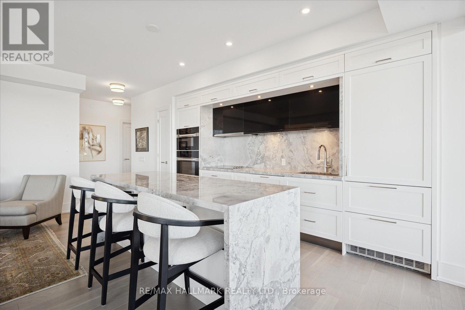 1403 - 10 Inn On The Park Drive, Toronto, Ontario  M3C 0P9 - Photo 18 - C12799240