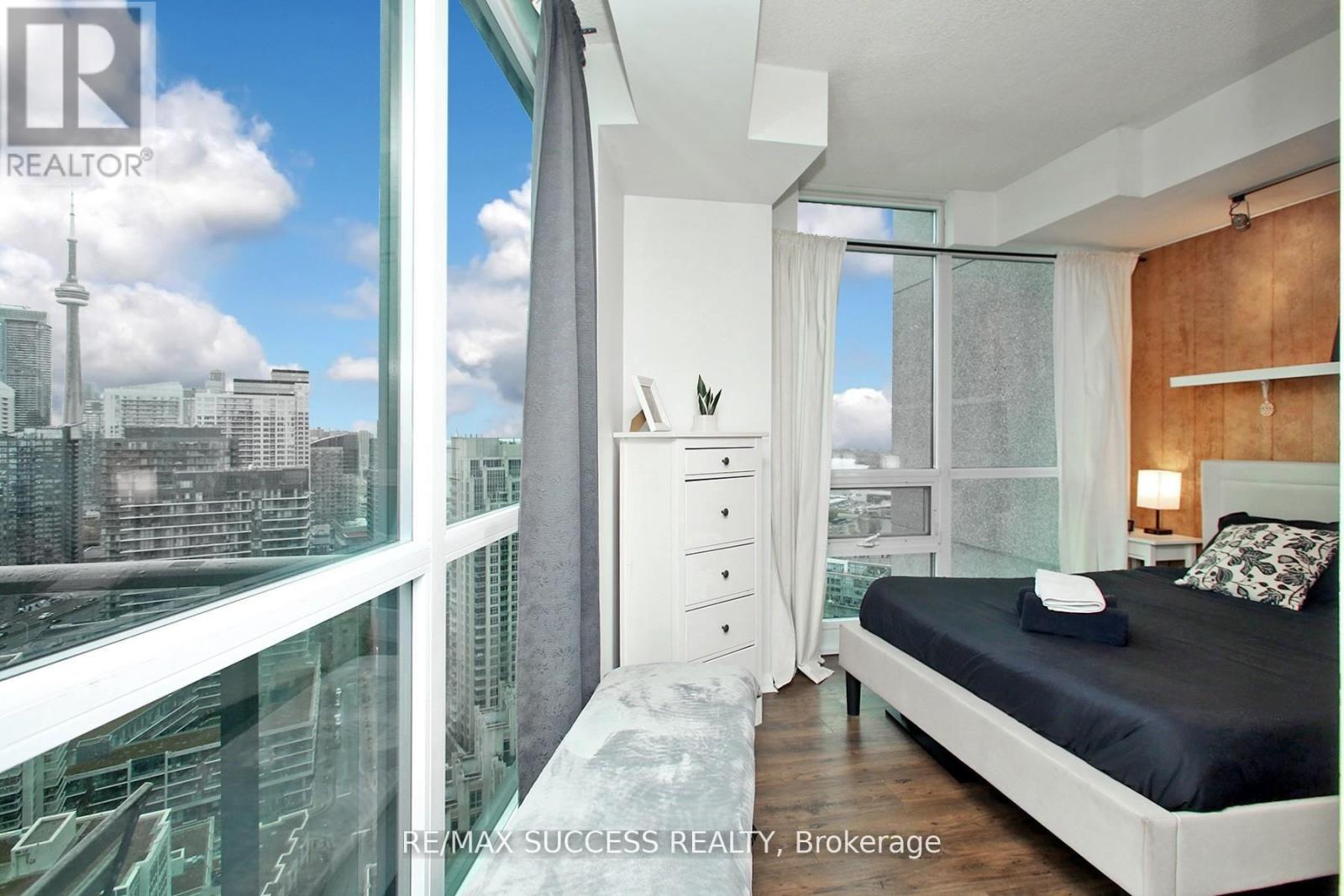 3211 - 215 Fort York Boulevard, Toronto, Ontario  M5V 4A2 - Photo 14 - C12799310