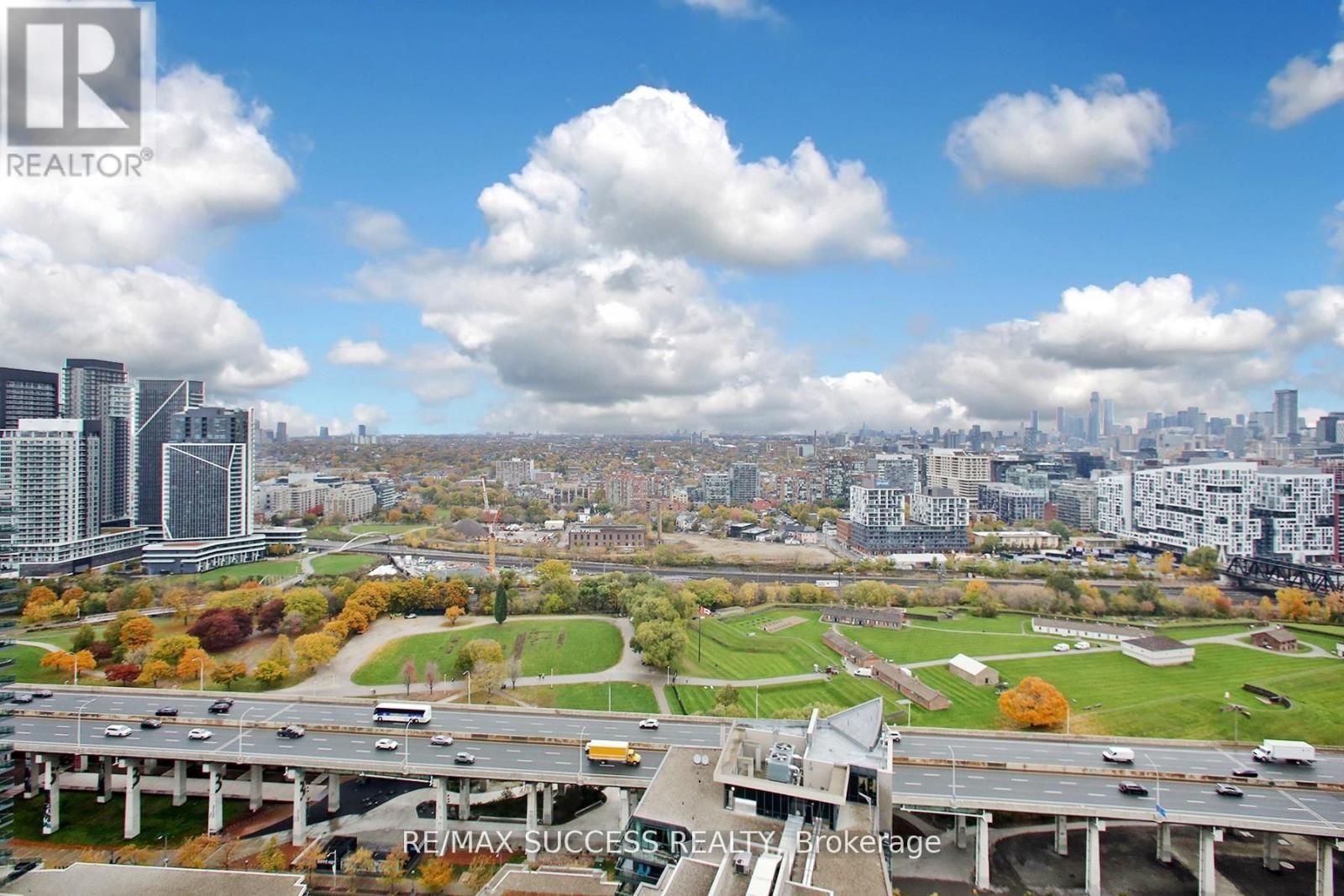 3211 - 215 Fort York Boulevard, Toronto, Ontario  M5V 4A2 - Photo 17 - C12799310