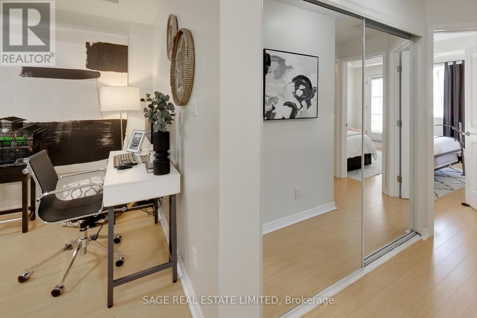 Th203 - 1785 Eglinton Avenue E, Toronto, Ontario  M4A 2Y6 - Photo 16 - C12799312