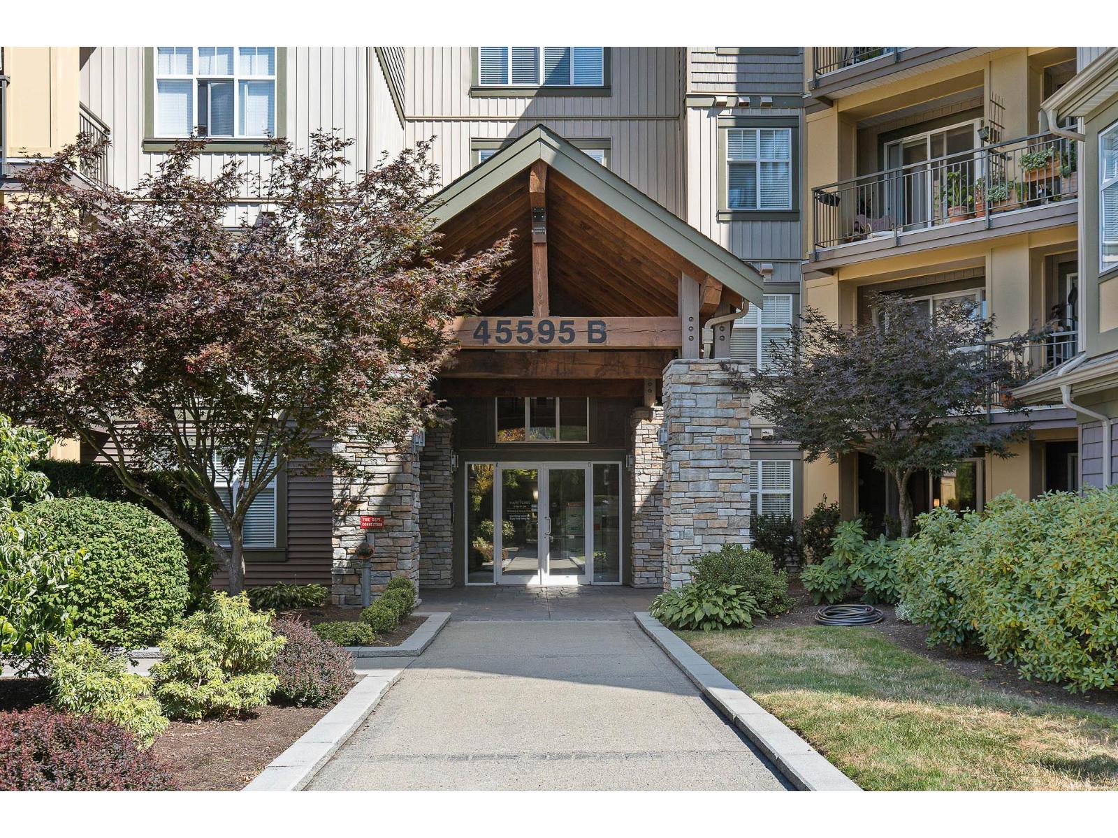 408b 45595 Tamihi Way, Garrison Crossing, Chilliwack, British Columbia  V2R 0G3 - Photo 7 - R3091166