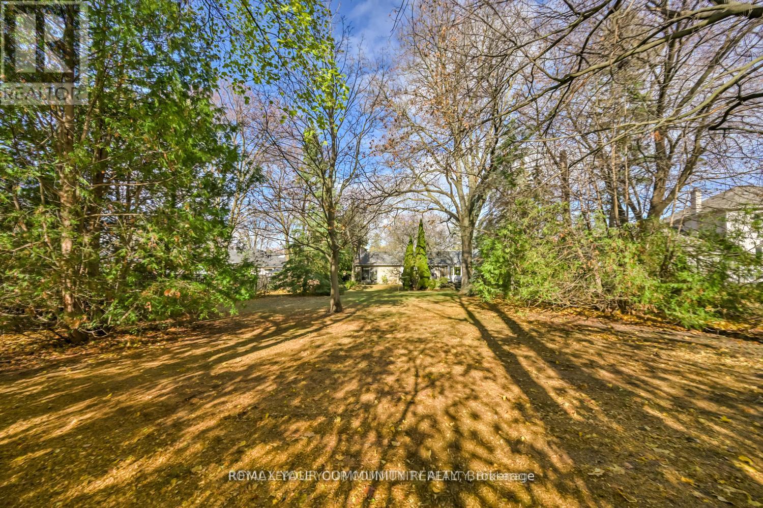 23 Denham Drive, Richmond Hill, Ontario  L4C 6H6 - Photo 14 - N12799224