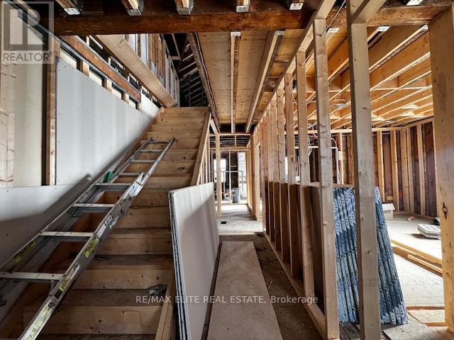 9861 Leslie Street, Richmond Hill, Ontario  L4B 3Y4 - Photo 10 - N12799290