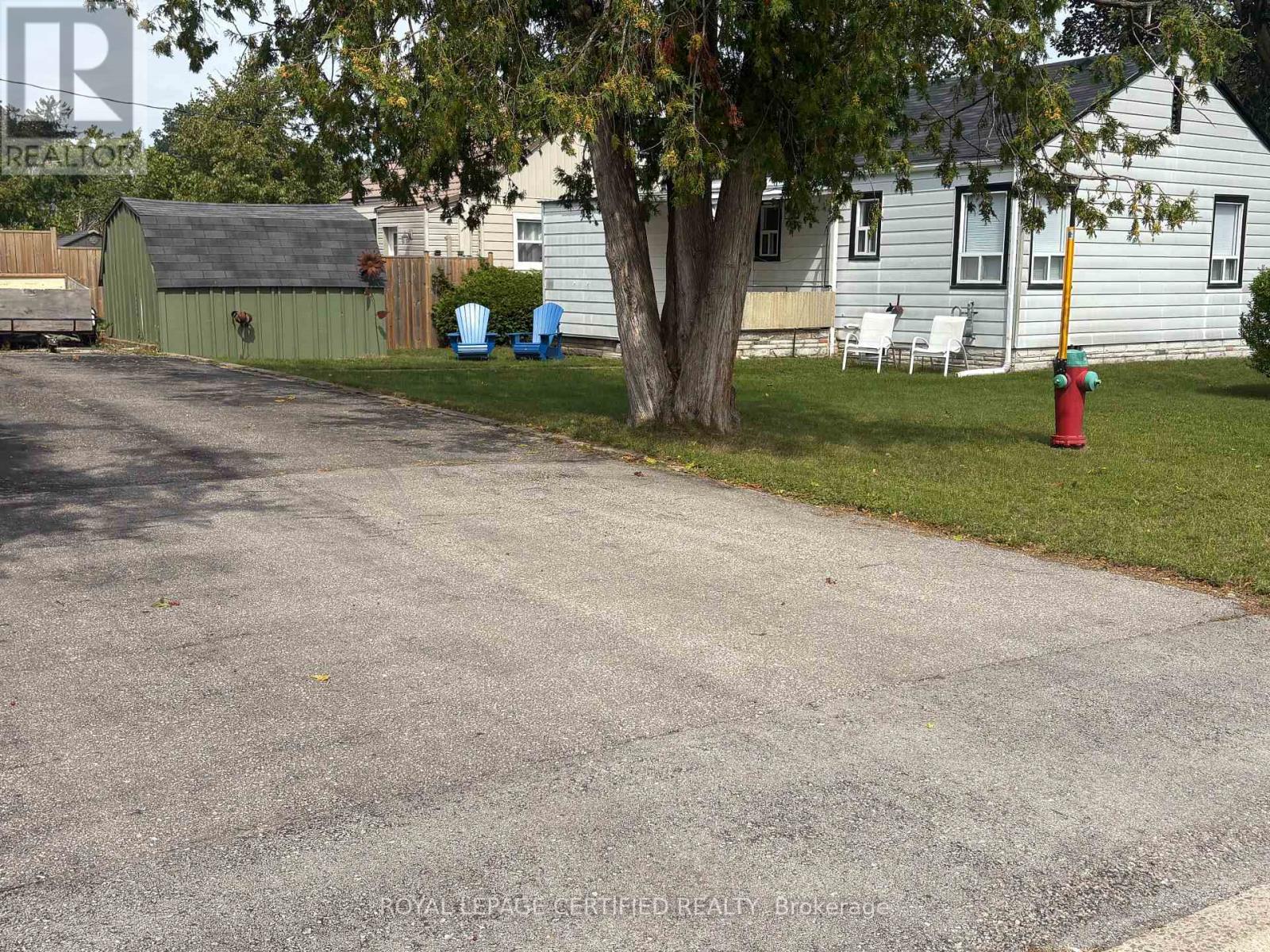 139 Memorial Avenue, Orillia, Ontario  L3V 5X1 - Photo 2 - S12799278