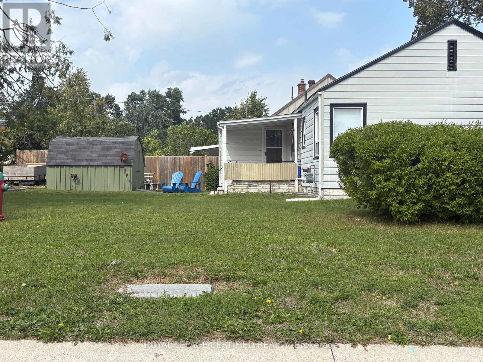 139 Memorial Avenue, Orillia, Ontario  L3V 5X1 - Photo 3 - S12799278