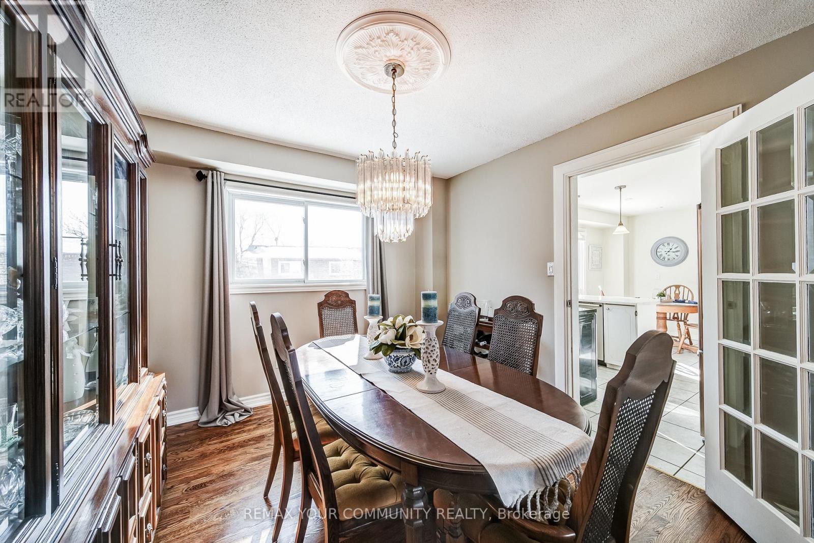 911 Ferndale Crescent, Newmarket, Ontario  L3Y 6B6 - Photo 11 - N12799164