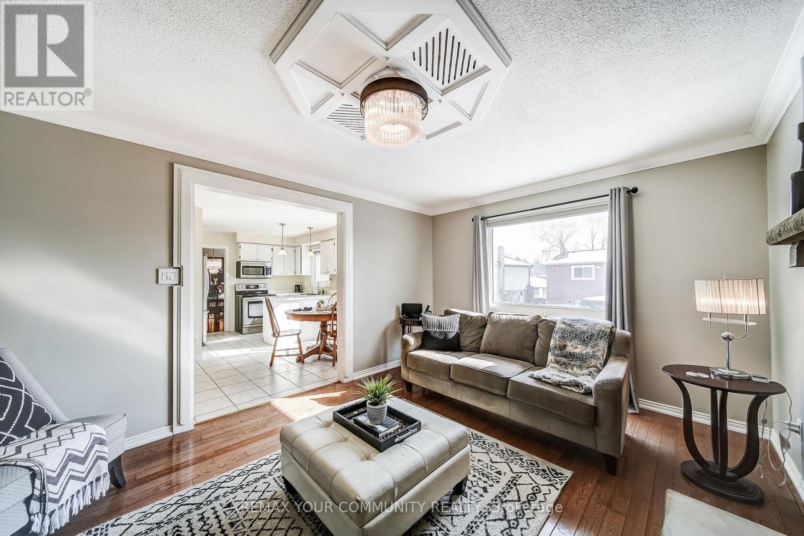 911 Ferndale Crescent, Newmarket, Ontario  L3Y 6B6 - Photo 16 - N12799164