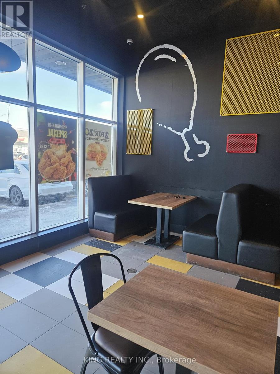 1476 Dundas Street E, Mississauga, Ontario  L4X 1L4 - Photo 4 - W12799248
