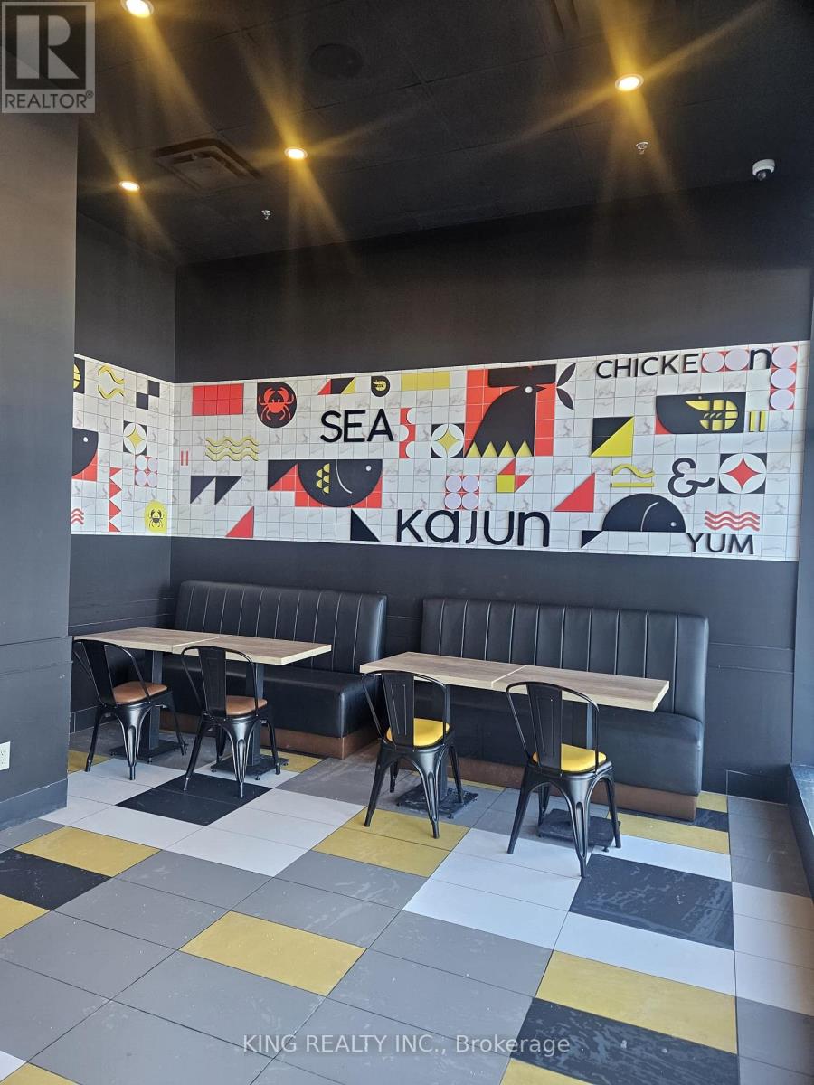 1476 Dundas Street E, Mississauga, Ontario  L4X 1L4 - Photo 7 - W12799248