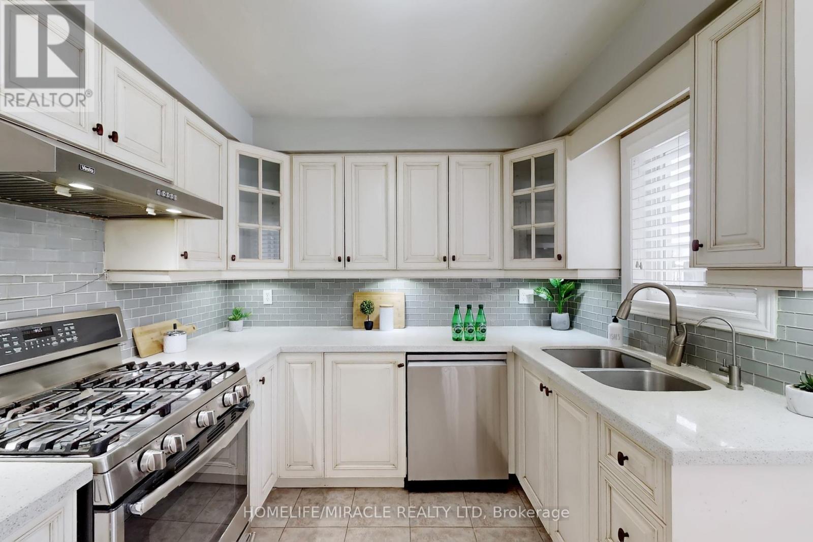 1012 Gordon Heights, Milton, Ontario  L9T 5S9 - Photo 17 - W12799256