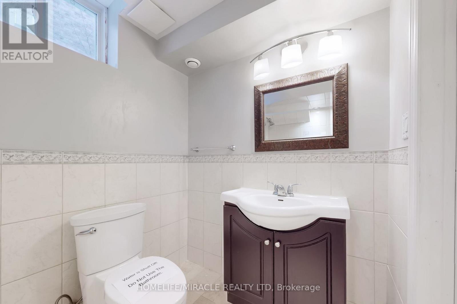 1012 Gordon Heights, Milton, Ontario  L9T 5S9 - Photo 43 - W12799256