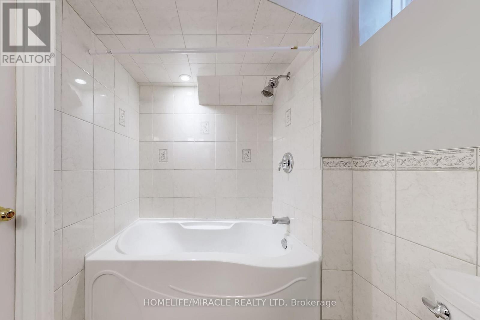 1012 Gordon Heights, Milton, Ontario  L9T 5S9 - Photo 44 - W12799256