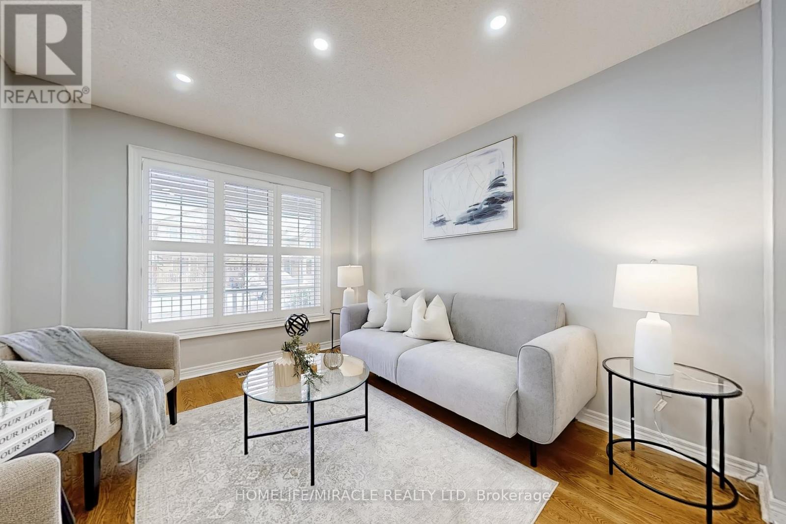 1012 Gordon Heights, Milton, Ontario  L9T 5S9 - Photo 5 - W12799256