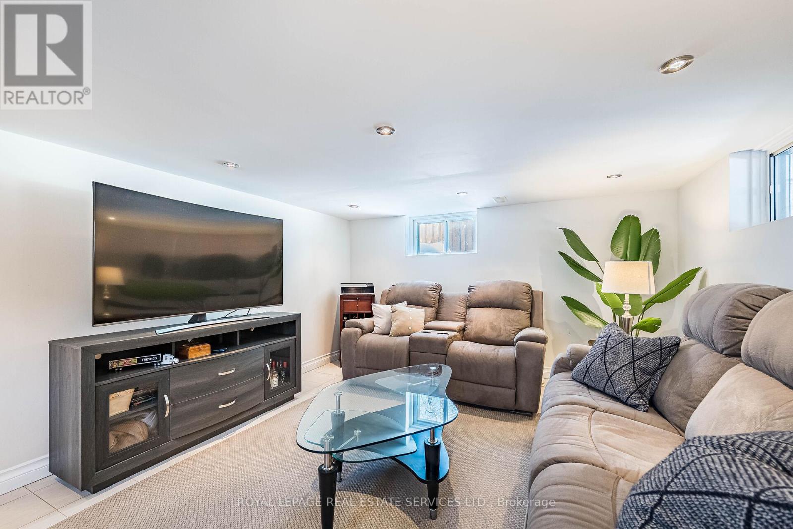 41 Ash Crescent, Toronto (Long Branch), Ontario  M8W 1E4 - Photo 29 - W12799280