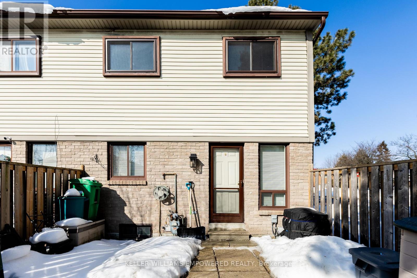 57 Mcmullen Crescent, Brampton, Ontario  L6S 3M2 - Photo 24 - W12799294