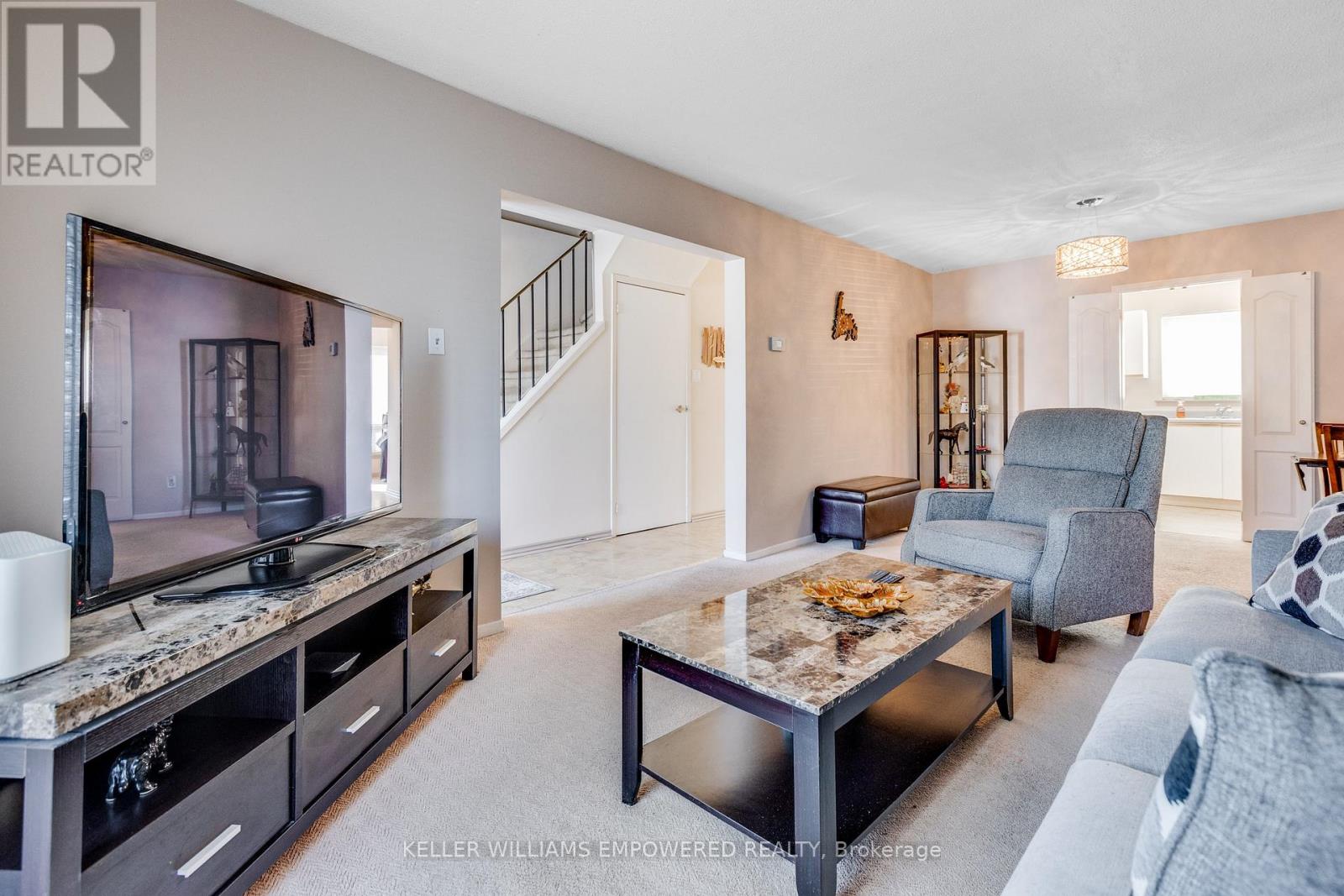 57 Mcmullen Crescent, Brampton, Ontario  L6S 3M2 - Photo 6 - W12799294