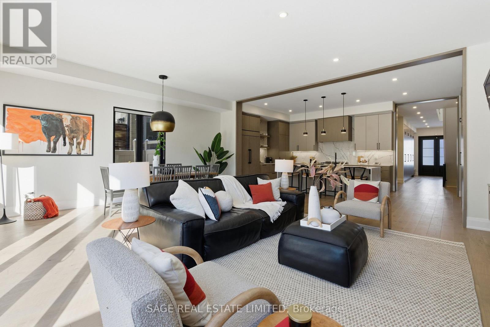 10 Brant Avenue, Mississauga, Ontario  L5G 3N8 - Photo 6 - W12799314