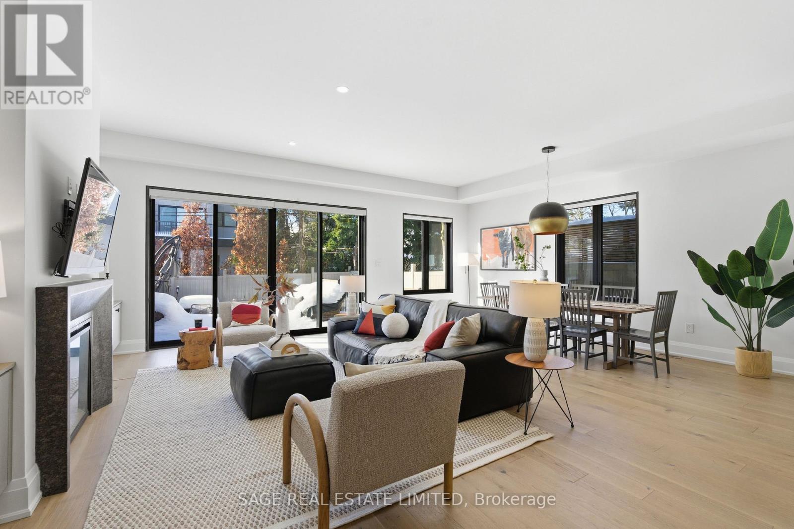 10 Brant Avenue, Mississauga, Ontario  L5G 3N8 - Photo 9 - W12799314