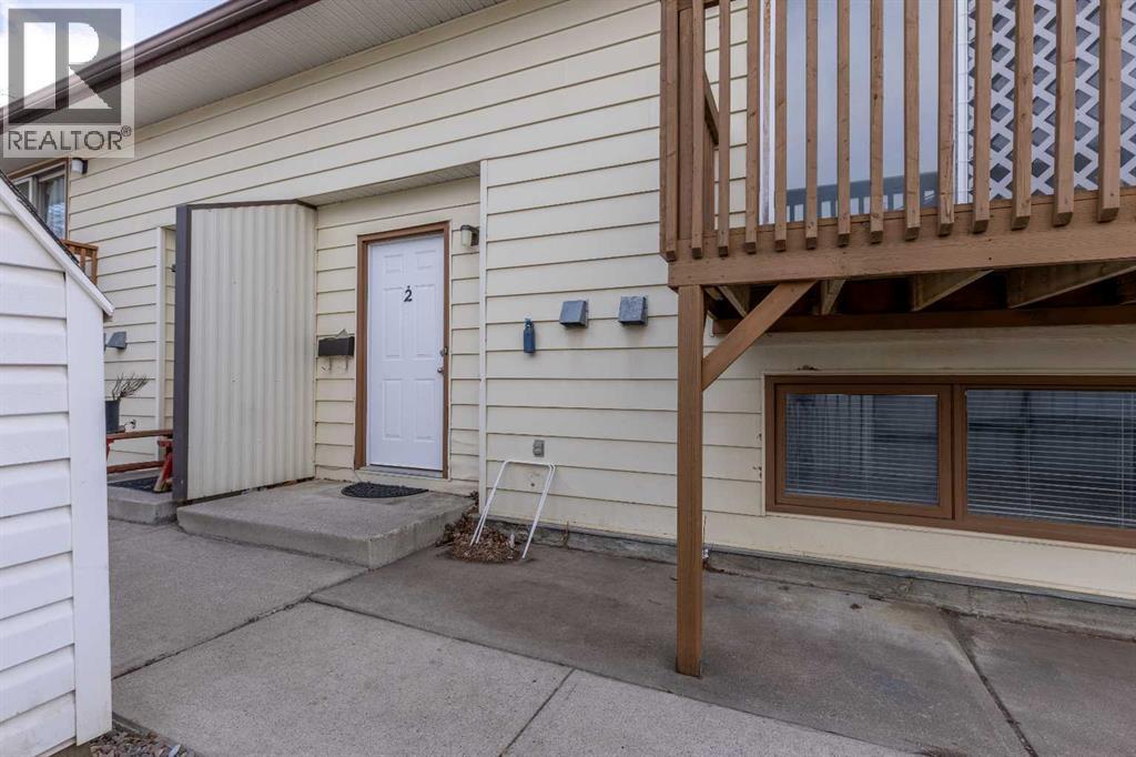 503 16 Street N, Lethbridge, Alberta  T1H 3A5 - Photo 2 - A2287179