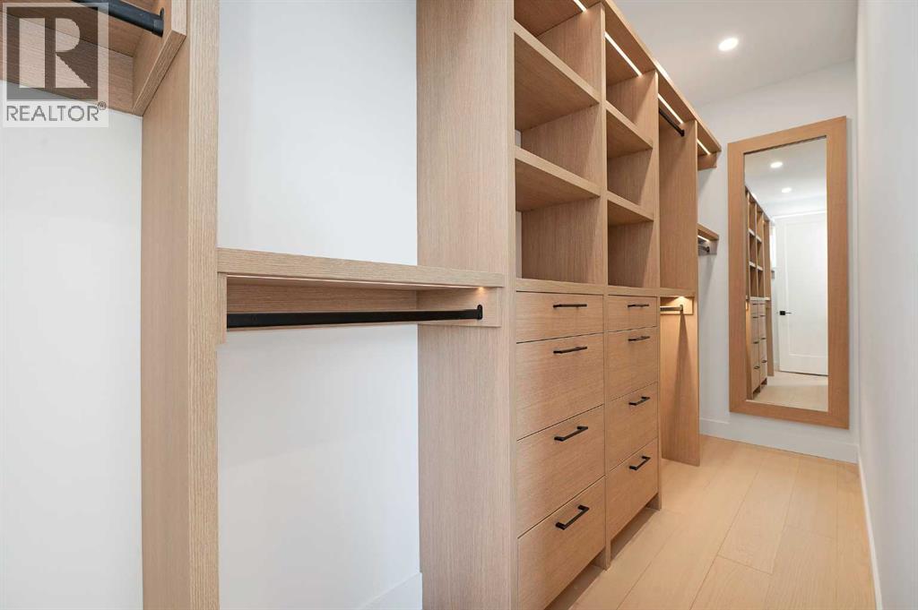 1807 Broadview Road Nw, Calgary, Alberta  T2N 3H6 - Photo 31 - A2281441