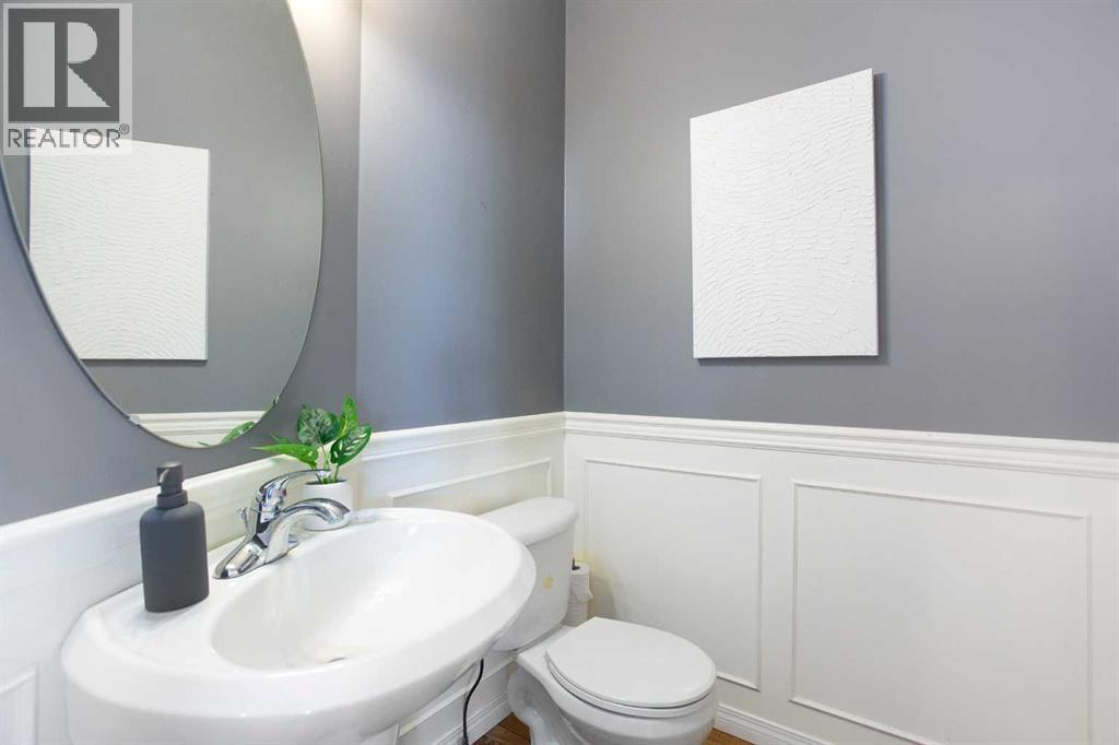 404, 703 Luxstone Square Sw, Airdrie, Alberta  T4B 0A3 - Photo 16 - A2287097